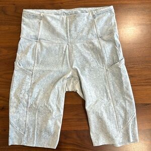 Lululemon Fast and Free Short 10"